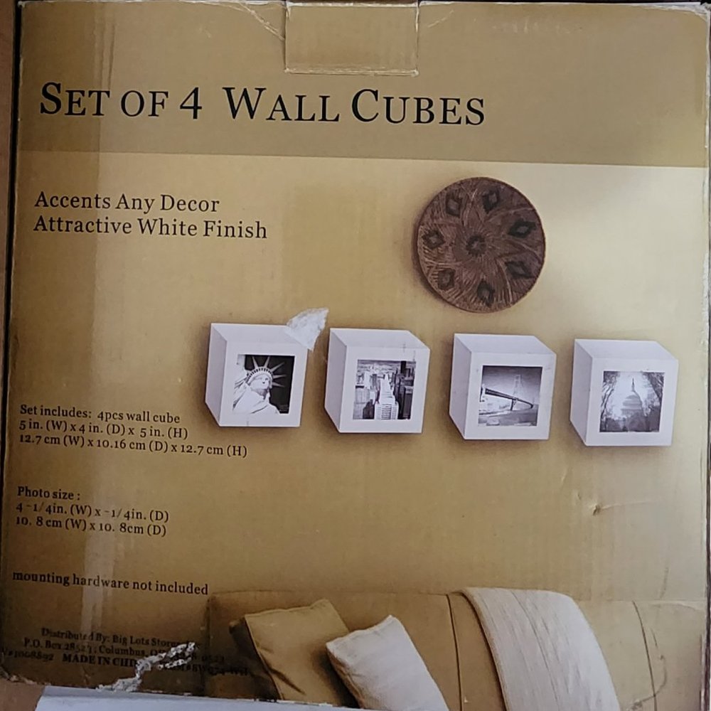 Set of 4 Wall Cubes